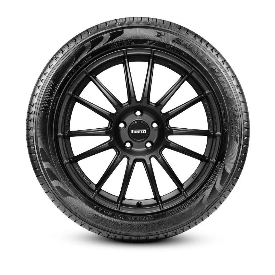 245/45R19 102W XL SVeaSF